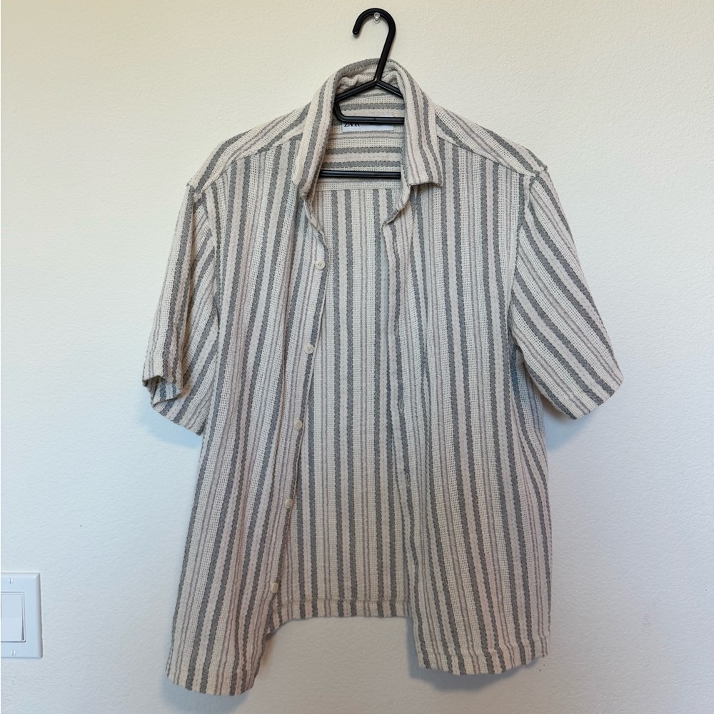 Zara Multicolor Striped Knit Shirt